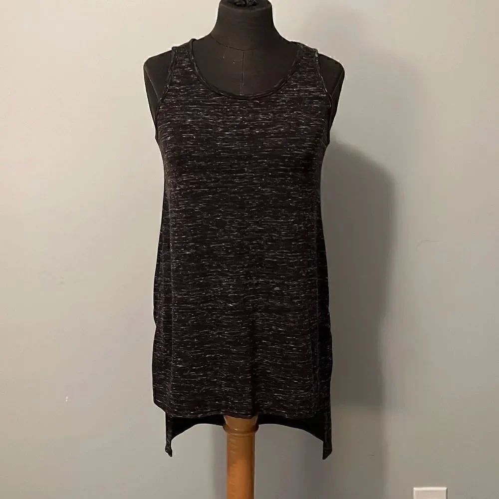 Black heathered tank top